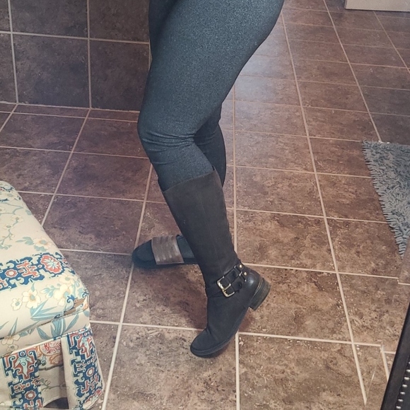 Steve Madden leather riding boot! - Picture 5 of 8